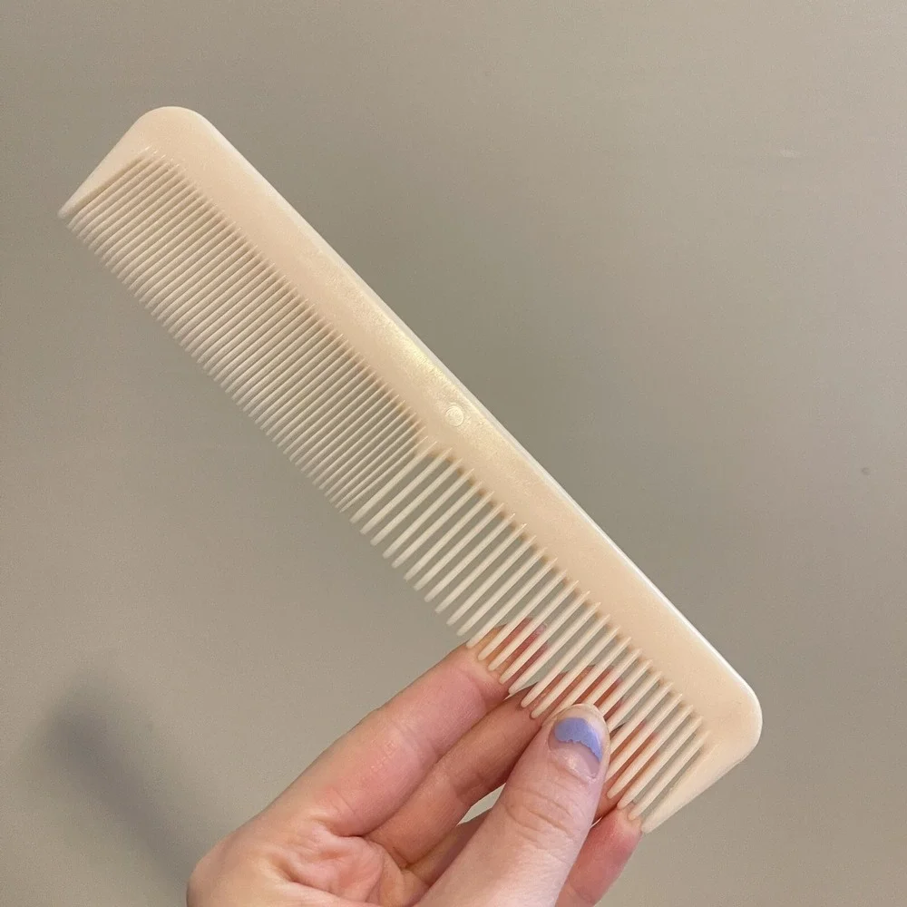 VINTAGE NYLON UNBREAKABLE HAIR COMB PINK  MADE IN‎ U.S.A. PURSE POCKET TRAVEL